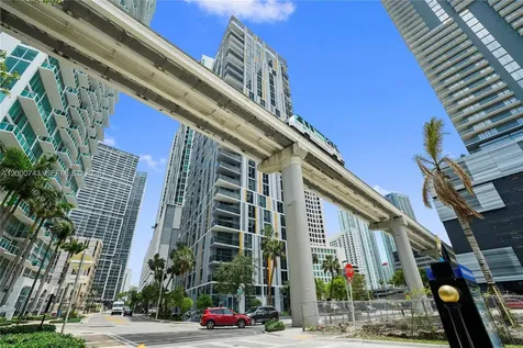 31 SE 6 Street Miami FL 33131