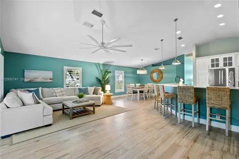 104 Old Jupiter Beach Road Jupiter FL 33477