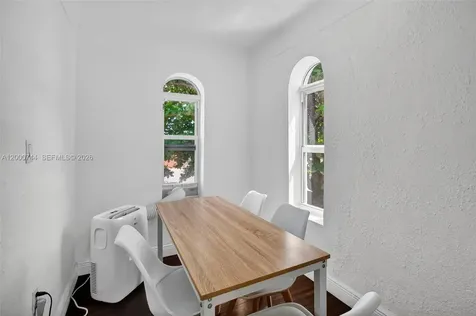 1680 NW 22nd Court Miami FL 33125