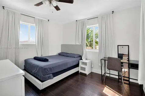 1680 NW 22nd Court Miami FL 33125