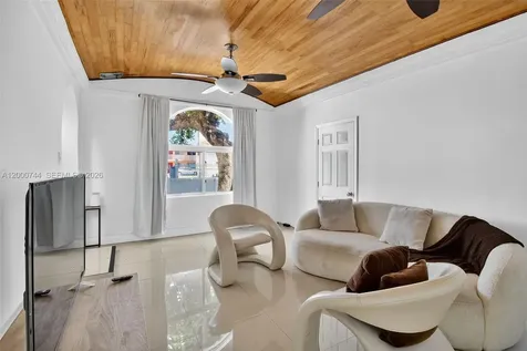 1680 NW 22nd Court Miami FL 33125