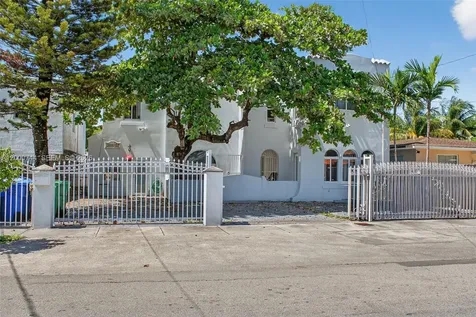 1680 NW 22nd Court Miami FL 33125