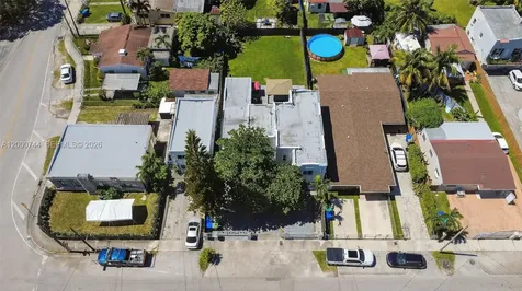 1680 NW 22nd Court Miami FL 33125