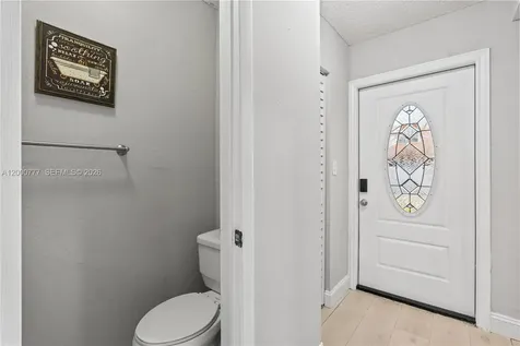 1705 W 57th Street Hialeah FL 33012