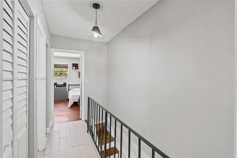 1705 W 57th Street Hialeah FL 33012