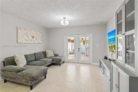 1705 W 57th Street Hialeah FL 33012