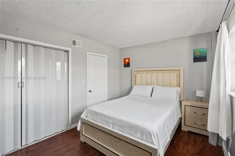 1705 W 57th Street Hialeah FL 33012