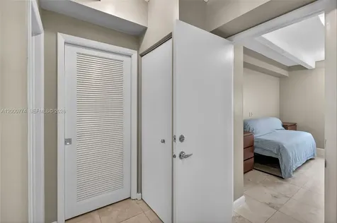 1519 Drexel Avenue Miami Beach FL 33139