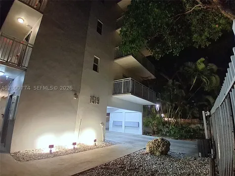 1519 Drexel Avenue Miami Beach FL 33139