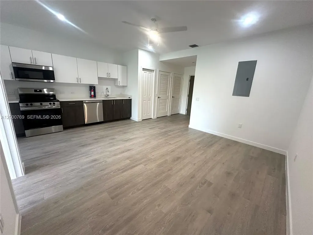 20 NE 19th Avenue Pompano Beach FL 33060