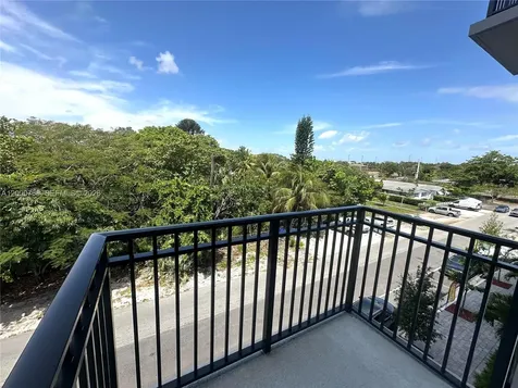 20 NE 19th Avenue Pompano Beach FL 33060