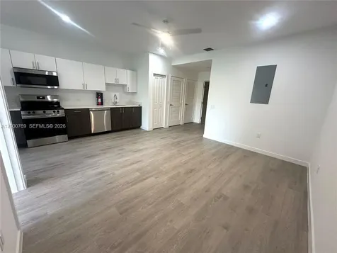 20 NE 19th Avenue Pompano Beach FL 33060