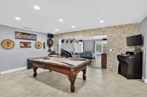 4911 SW 29th Terrace Dania Beach FL 33312