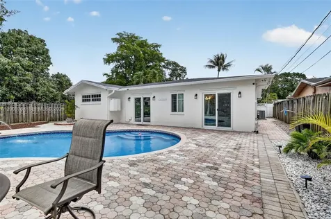 4911 SW 29th Terrace Dania Beach FL 33312