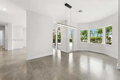 552 Palm Drive Hallandale Beach FL 33009
