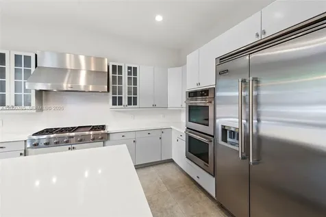 552 Palm Drive Hallandale Beach FL 33009