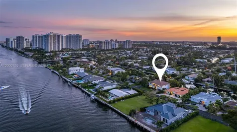 552 Palm Drive Hallandale Beach FL 33009