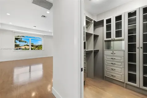 552 Palm Drive Hallandale Beach FL 33009