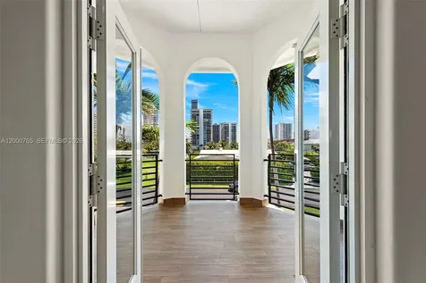 552 Palm Drive Hallandale Beach FL 33009