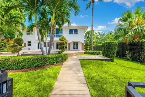 552 Palm Drive Hallandale Beach FL 33009