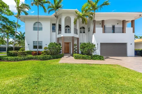 552 Palm Drive Hallandale Beach FL 33009