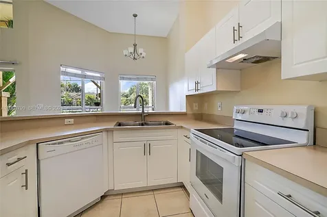 4791 Via Palm Lakes West Palm Beach FL 33417