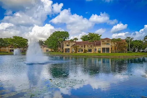 4791 Via Palm Lakes West Palm Beach FL 33417