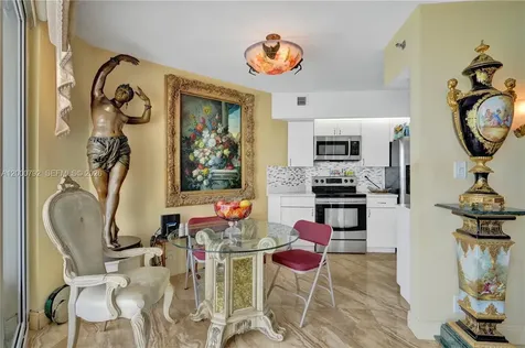 16485 Collins Avenue Sunny Isles Beach FL 33160