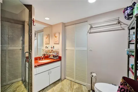 16485 Collins Avenue Sunny Isles Beach FL 33160