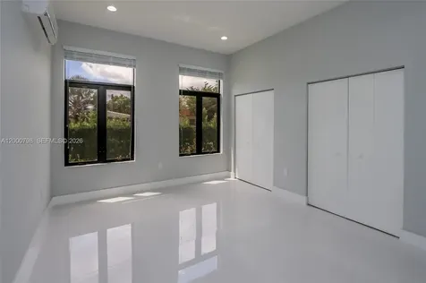 5126 SW 57th Avenue Miami FL 33155