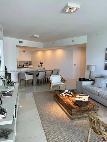 15811 Collins Avenue Sunny Isles Beach FL 33160