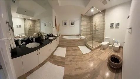 15811 Collins Avenue Sunny Isles Beach FL 33160
