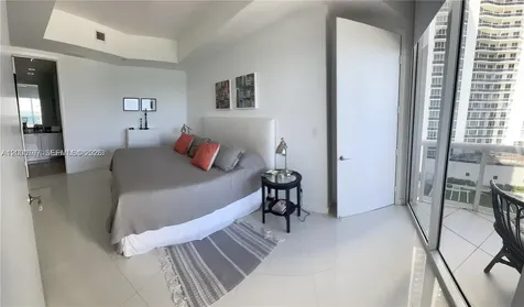 15811 Collins Avenue Sunny Isles Beach FL 33160