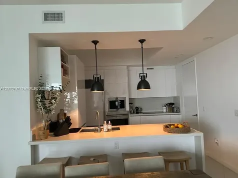 15811 Collins Avenue Sunny Isles Beach FL 33160