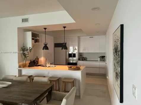 15811 Collins Avenue Sunny Isles Beach FL 33160