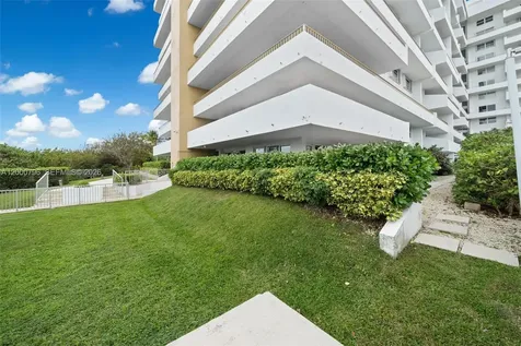 177 Ocean Lane Drive Key Biscayne FL 33149