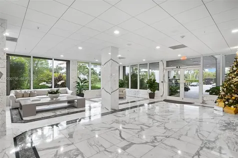 177 Ocean Lane Drive Key Biscayne FL 33149
