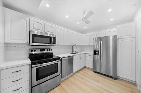 177 Ocean Lane Drive Key Biscayne FL 33149