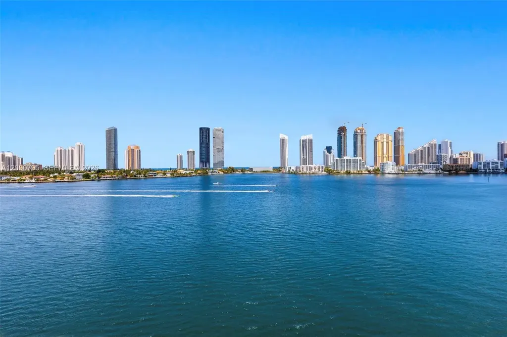 5500 Island Estates Drive Aventura FL 33160