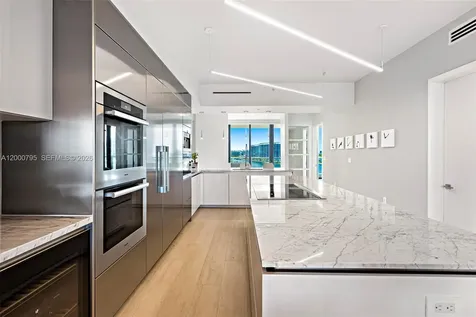 5500 Island Estates Drive Aventura FL 33160