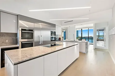 5500 Island Estates Drive Aventura FL 33160
