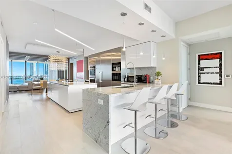 5500 Island Estates Drive Aventura FL 33160