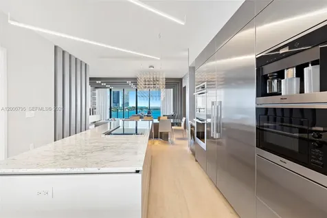 5500 Island Estates Drive Aventura FL 33160