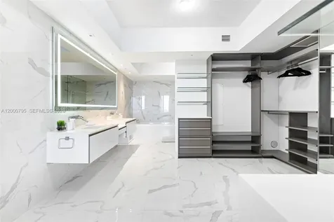 5500 Island Estates Drive Aventura FL 33160