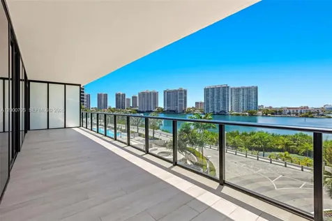 5500 Island Estates Drive Aventura FL 33160