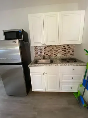 7175 SW 23rd Street Miami FL 33155