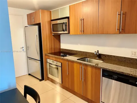 300 S Biscayne Boulevard Miami FL 33131