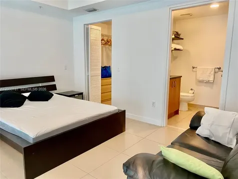 300 S Biscayne Boulevard Miami FL 33131