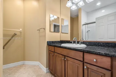 2016 Tarpon Bay Drive N Naples FL 34119