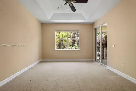 2016 Tarpon Bay Drive N Naples FL 34119